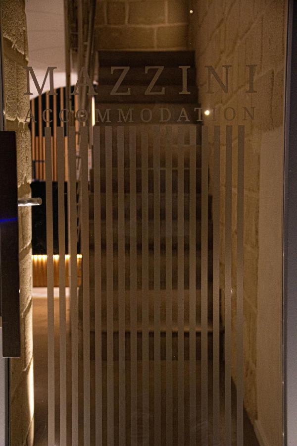 Mazzini Accommodation 法维尼亚纳 外观 照片